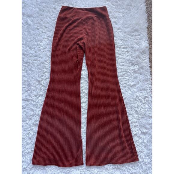No Boundaries junior sz. 7-9 burnt orange ribbed flare pants. Soft, comf - Picture 8 of 10